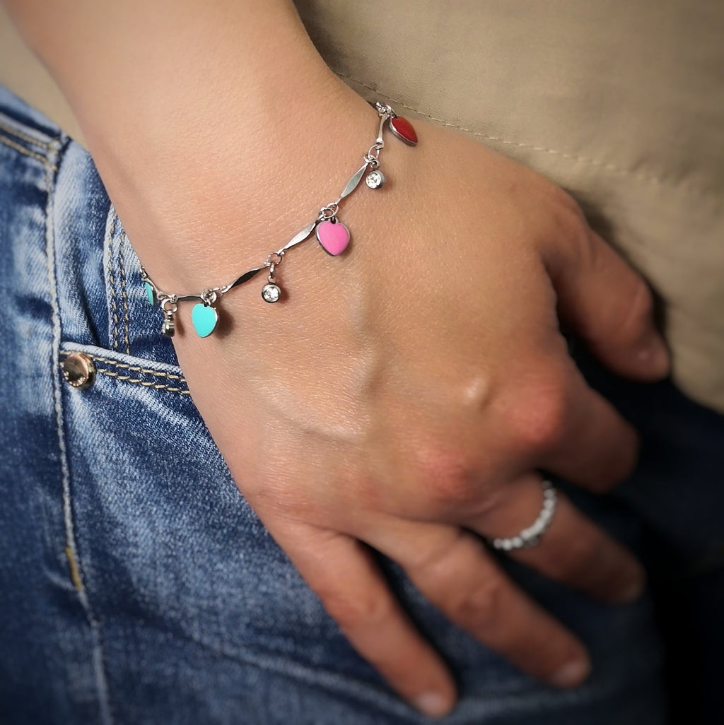 Bracciale con castoni e charms smaltati colorati - Silver Cuori -Beloved_gioielli