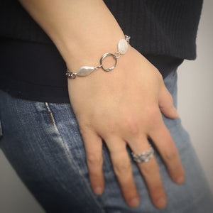 Bracciale in acciaio con Madreperla bianca e round centrale Silver -Beloved_gioielli