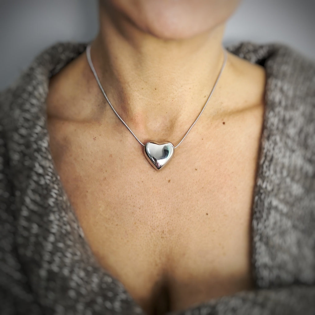 Collana Girocollo Acciaio con Cuore Bombato Silver -Beloved_gioielli