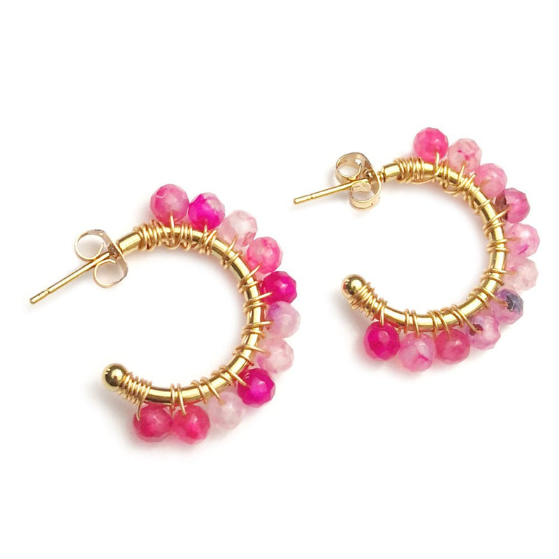 Orecchini in acciaio colore gold con cristalli naturali - Cerchio cristalli Fucsia -Beloved_gioielli
